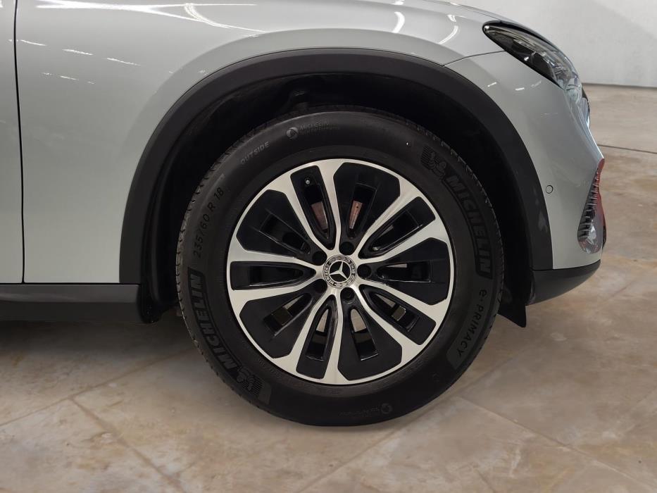 Mercedes-Benz GLC 2025