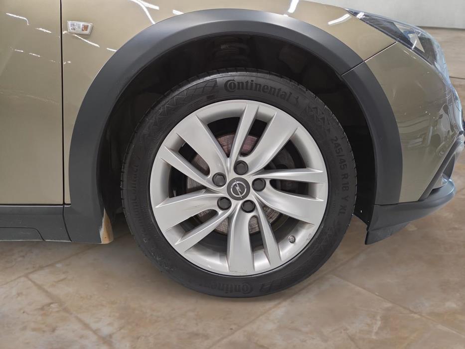 OPEL Insignia 2015