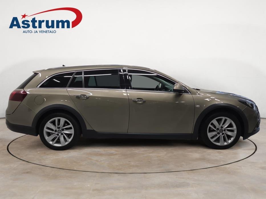 OPEL Insignia 2015