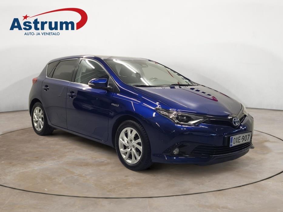 TOYOTA Auris 2018