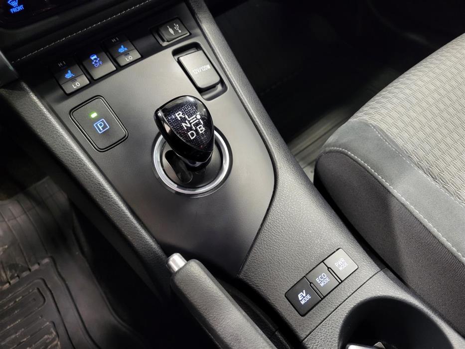 TOYOTA Auris 2018