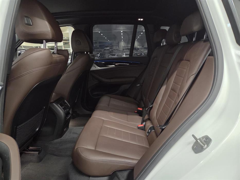 BMW iX3 2022