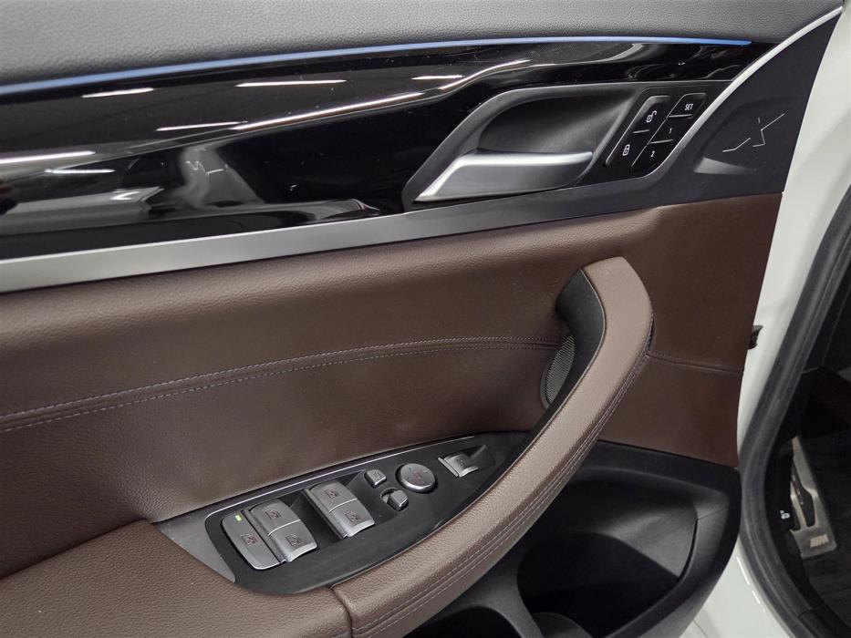 BMW iX3 2022