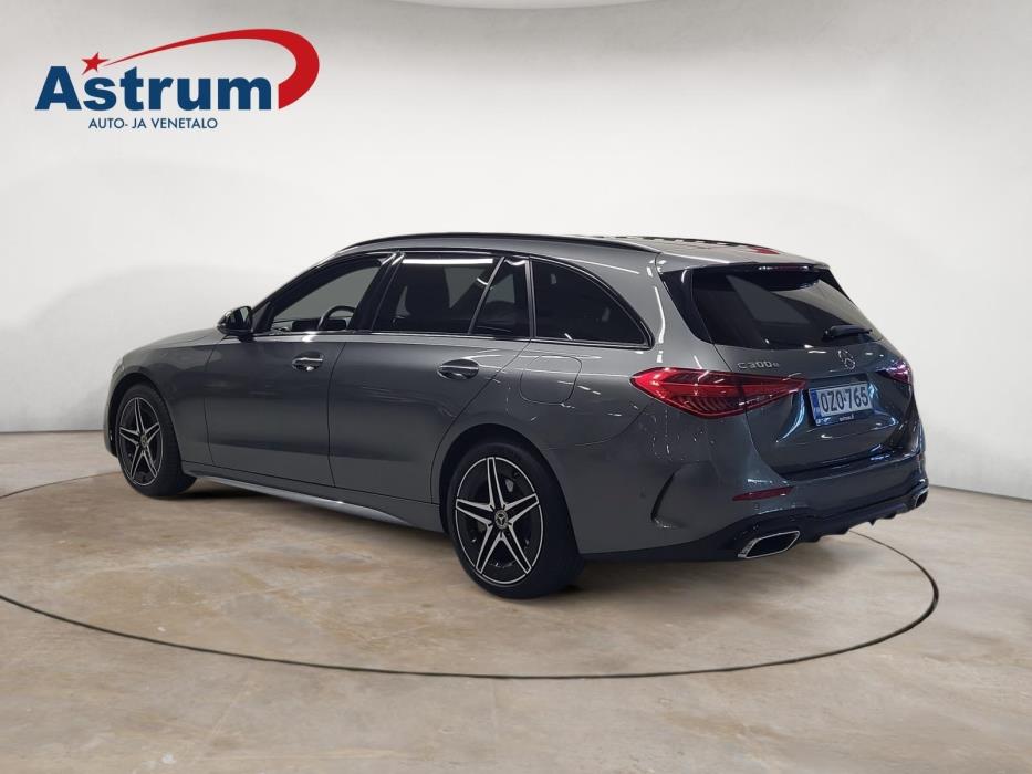 MERCEDES-BENZ C 2023