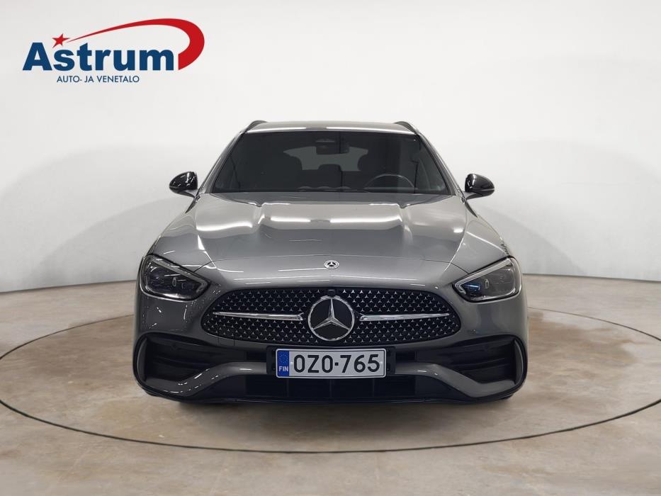 MERCEDES-BENZ C 2023