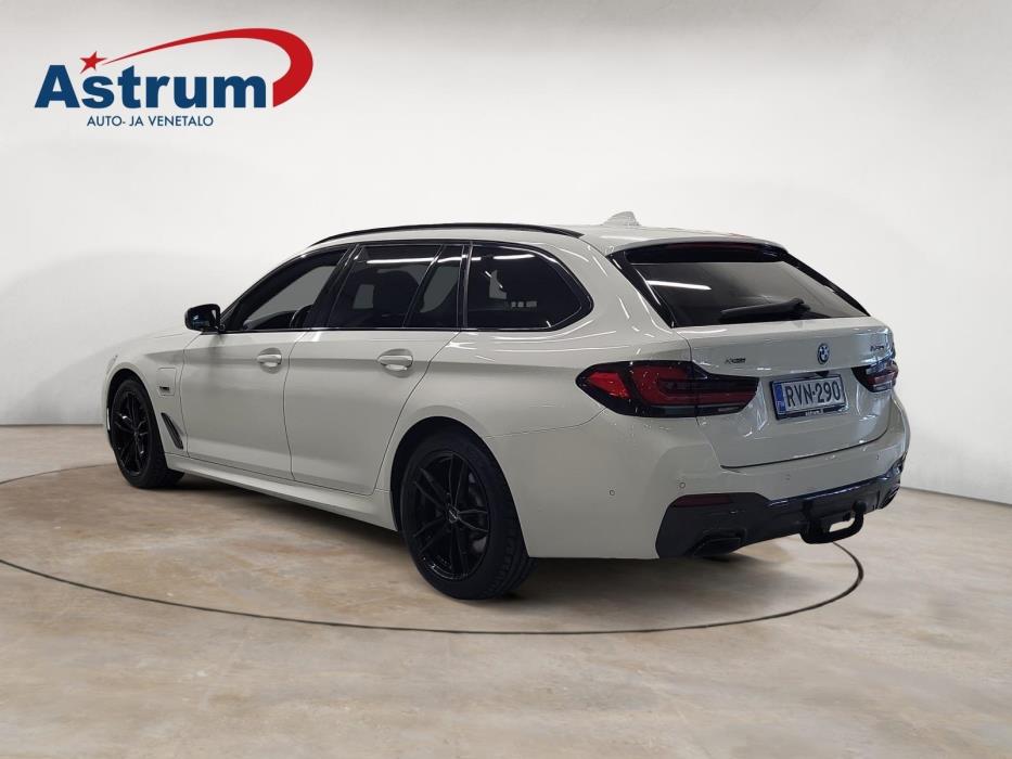 BMW 530 2022
