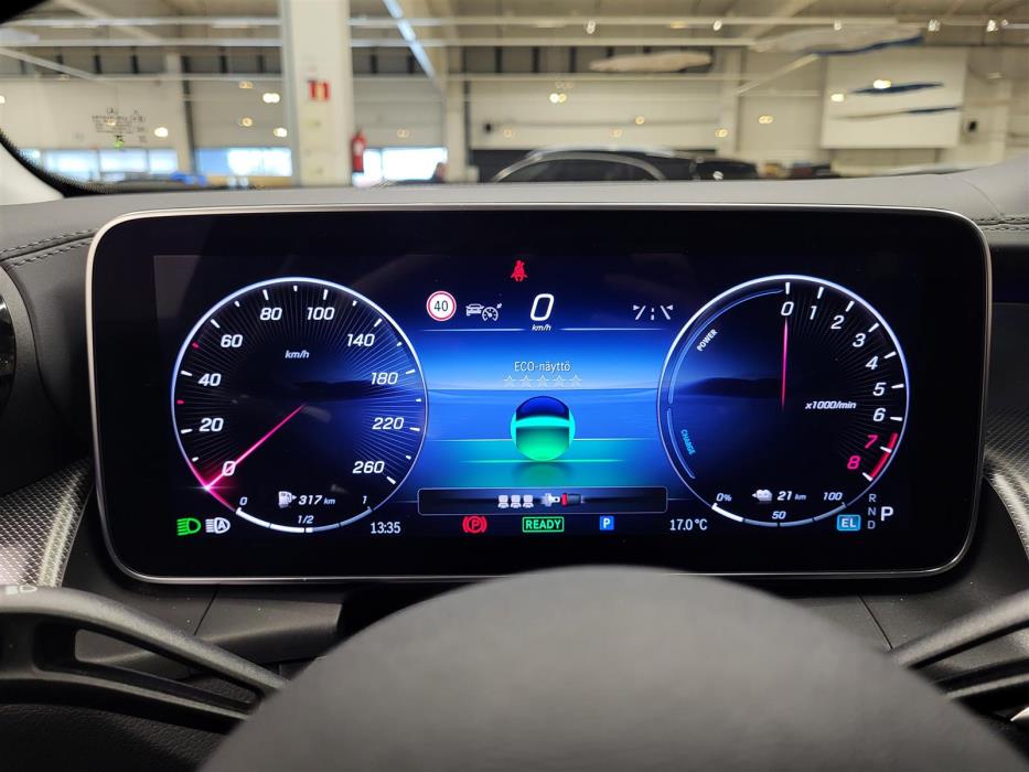 Mercedes-Benz GLC 2023