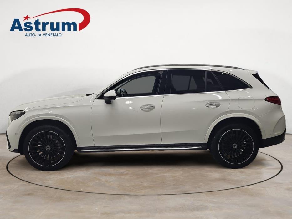 Mercedes-Benz GLC 2023