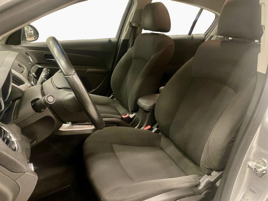 CHEVROLET Cruze 2013