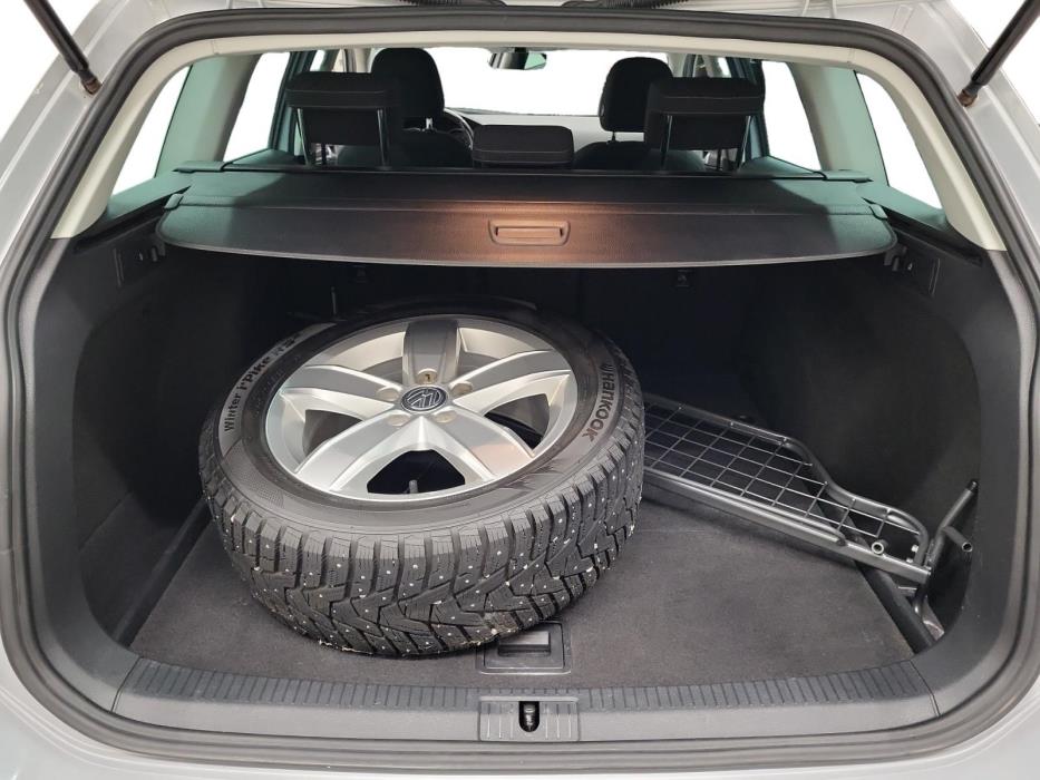 VOLKSWAGEN GOLF 2017