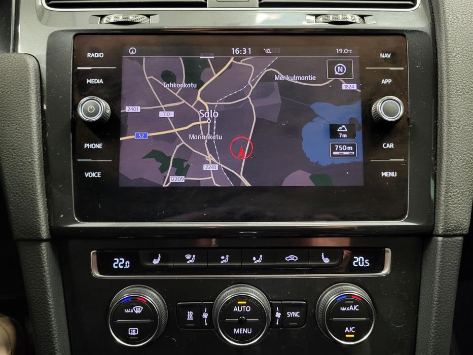 VOLKSWAGEN GOLF 2017