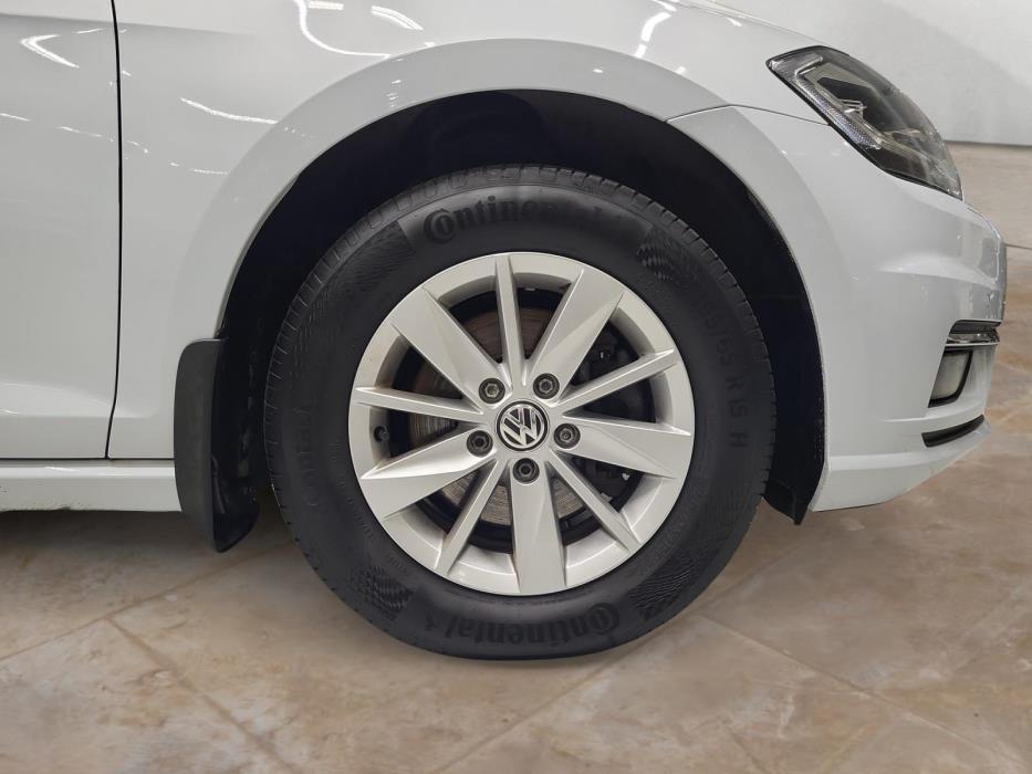 VOLKSWAGEN GOLF 2017