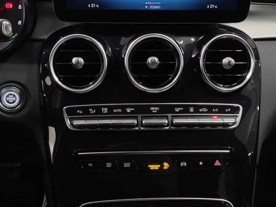 MERCEDES-BENZ GLC 2022