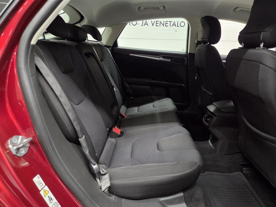 FORD MONDEO 2015