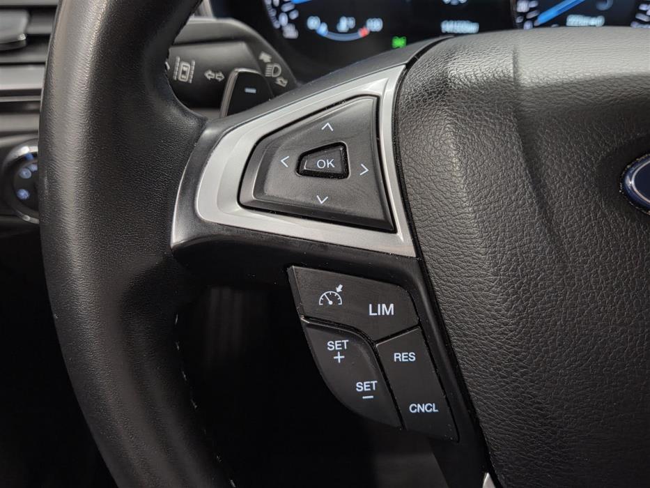 FORD MONDEO 2015