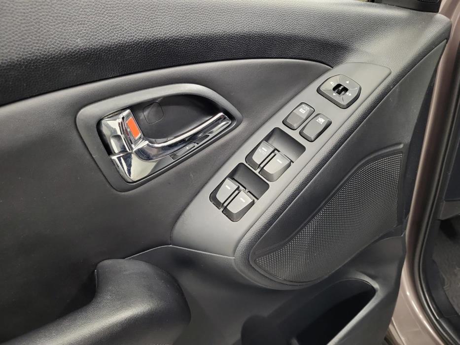 HYUNDAI ix35 2012
