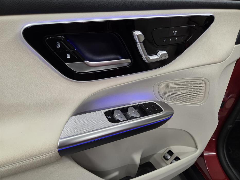 MERCEDES-BENZ GLC 2024