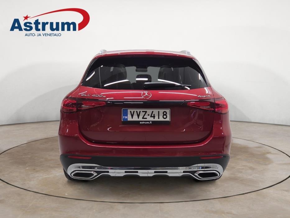 MERCEDES-BENZ GLC 2024