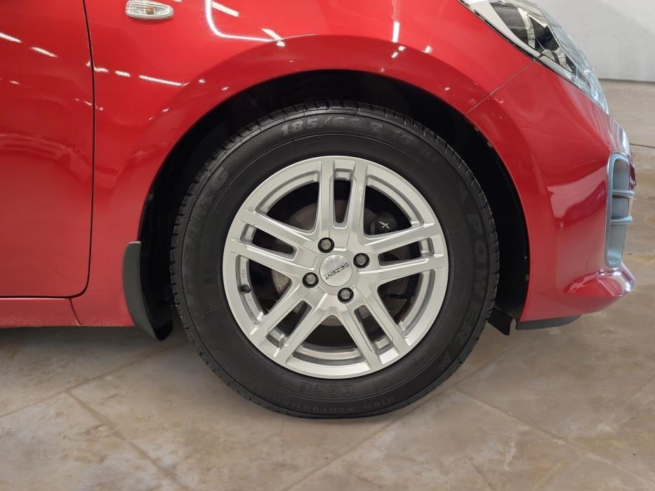 KIA Rio 2015