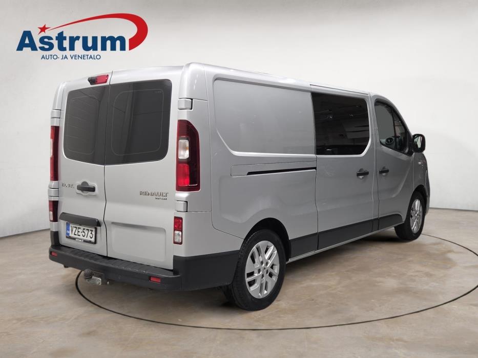 RENAULT TRAFIC 2017