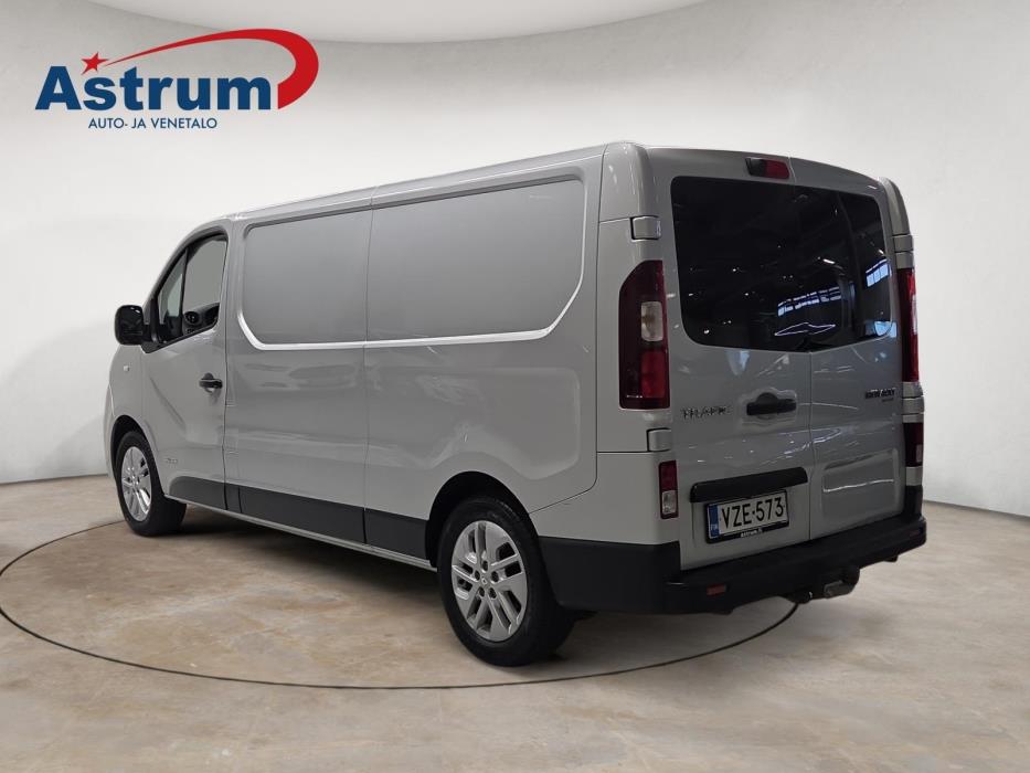 RENAULT TRAFIC 2017