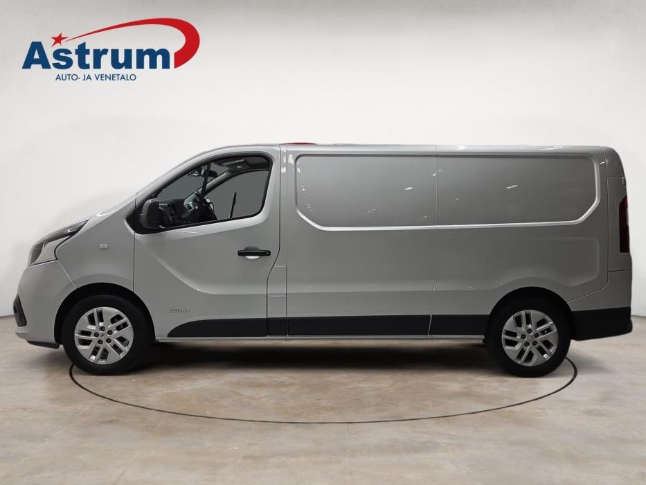 RENAULT TRAFIC 2017