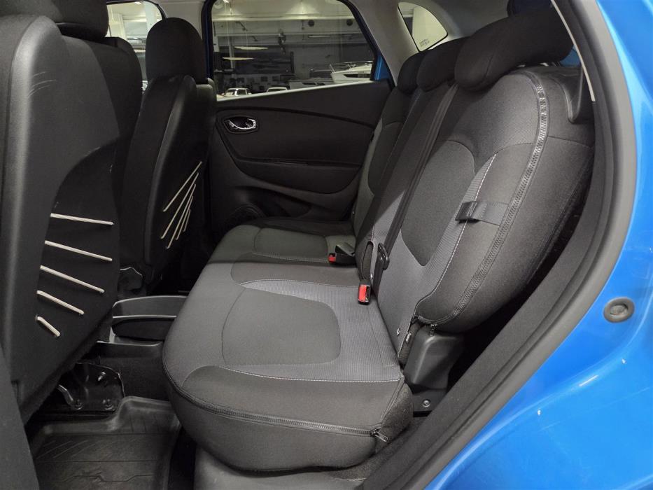 RENAULT Captur 2017