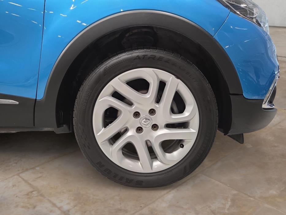 RENAULT Captur 2017