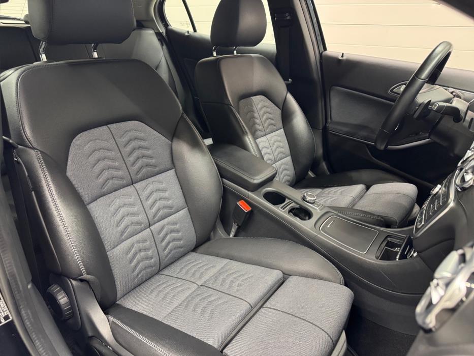 MERCEDES-BENZ GLA 2018