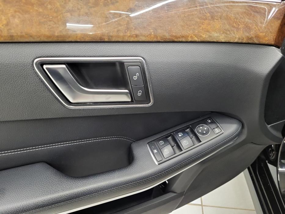 MERCEDES-BENZ E 2014