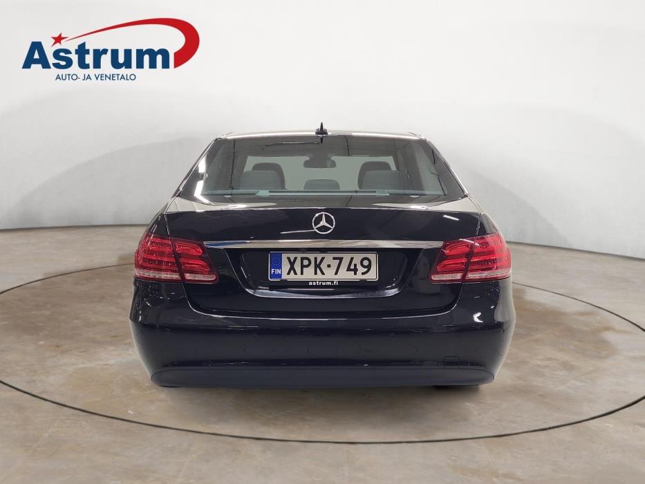 MERCEDES-BENZ E 2014