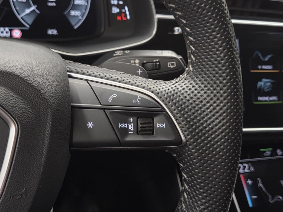 AUDI Q7 2020