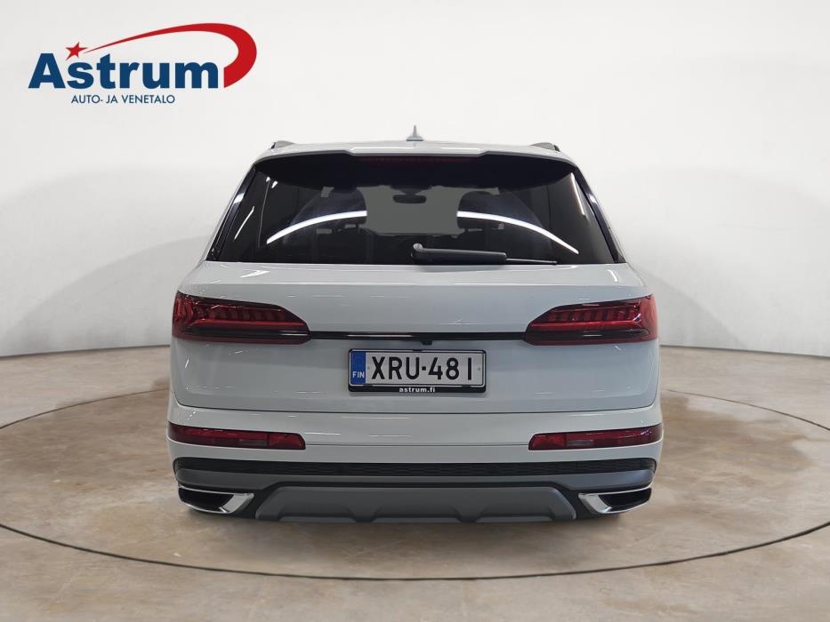 AUDI Q7 2020