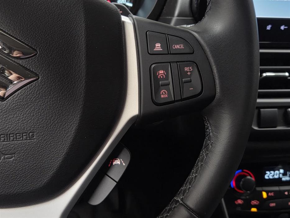 SUZUKI S-Cross 2025