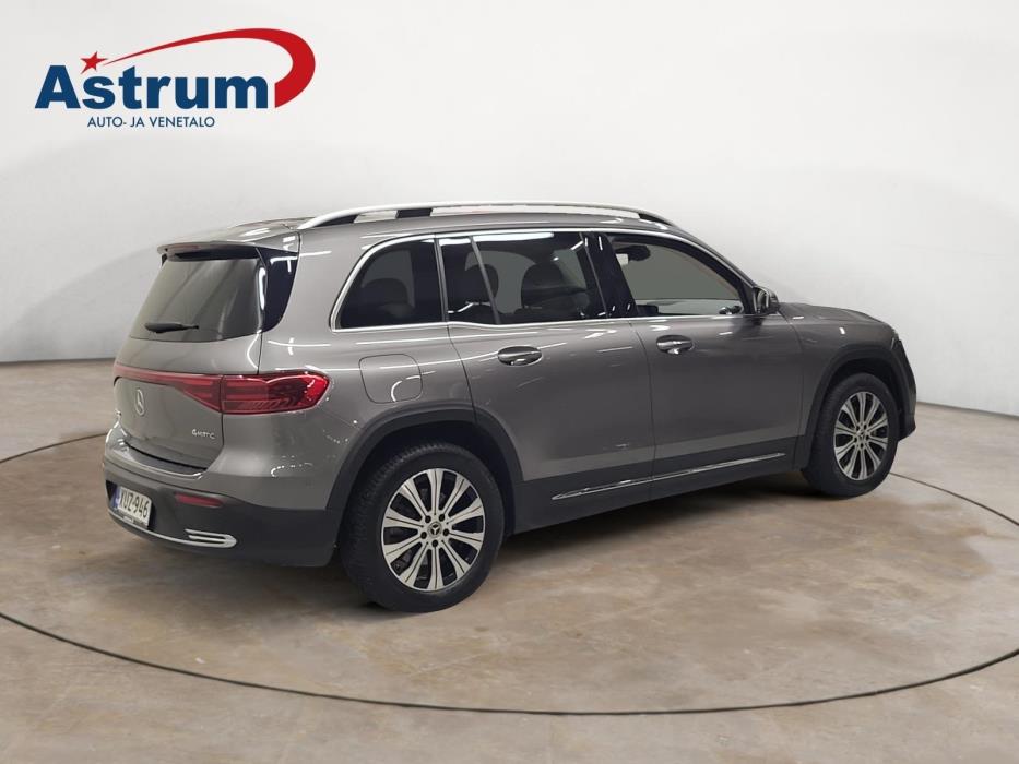 MERCEDES-BENZ EQB 2025