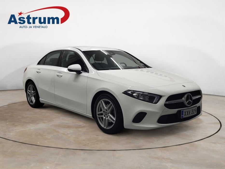 MERCEDES-BENZ A 2021