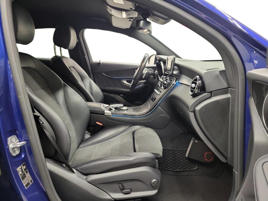 MERCEDES-BENZ GLC 2016