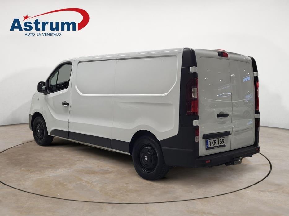 RENAULT TRAFIC 2020