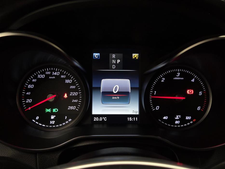 MERCEDES-BENZ GLC 2019