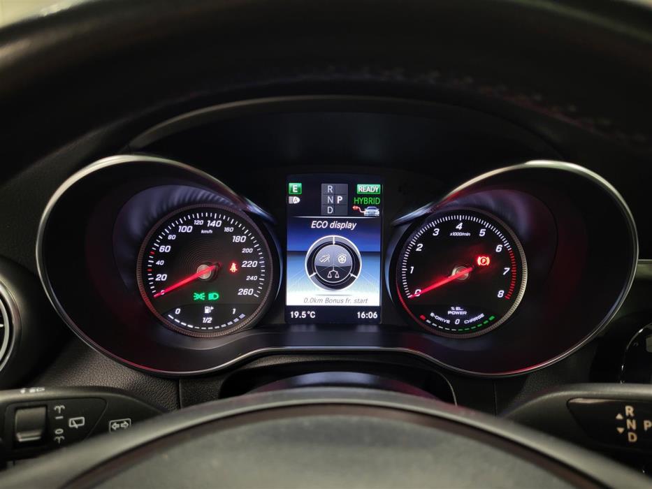 MERCEDES-BENZ GLC 2018