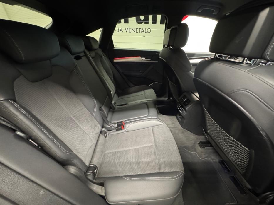 AUDI Q5 2021