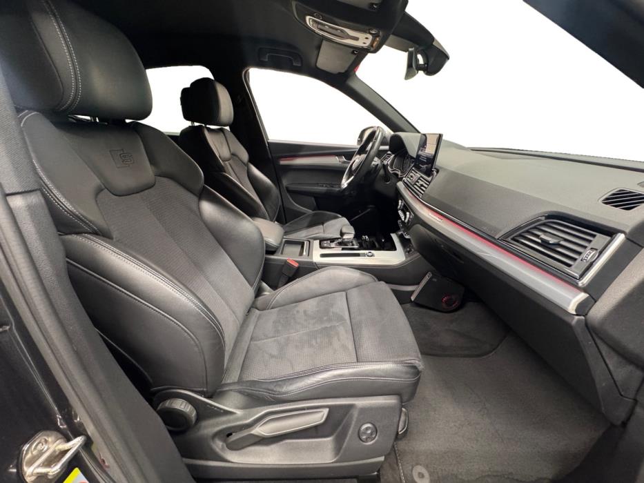 AUDI Q5 2021