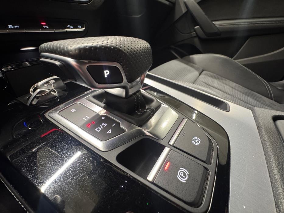 AUDI Q5 2021