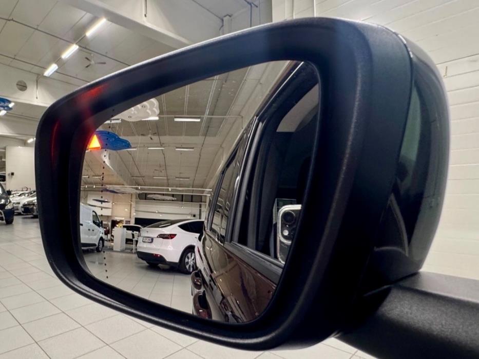 MERCEDES-BENZ T 2022