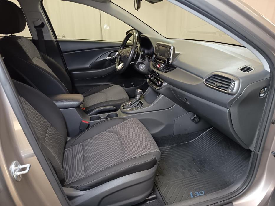 HYUNDAI i30 2018