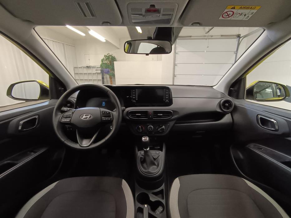 HYUNDAI i10 2025