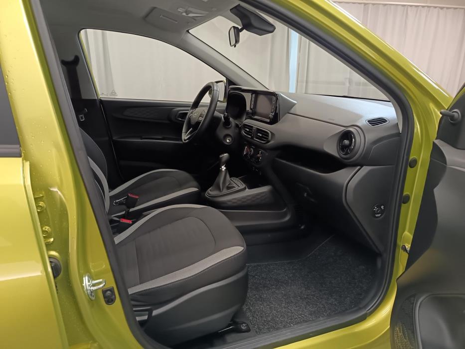 HYUNDAI i10 2025
