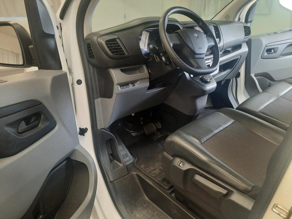 PEUGEOT Expert 2020