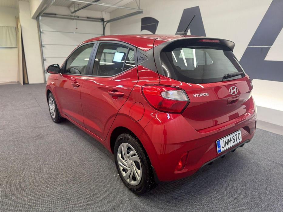 HYUNDAI i10 2024