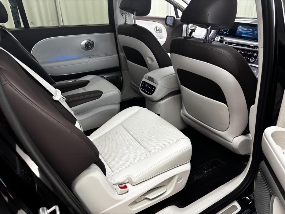 HYUNDAI Ioniq 9 2026